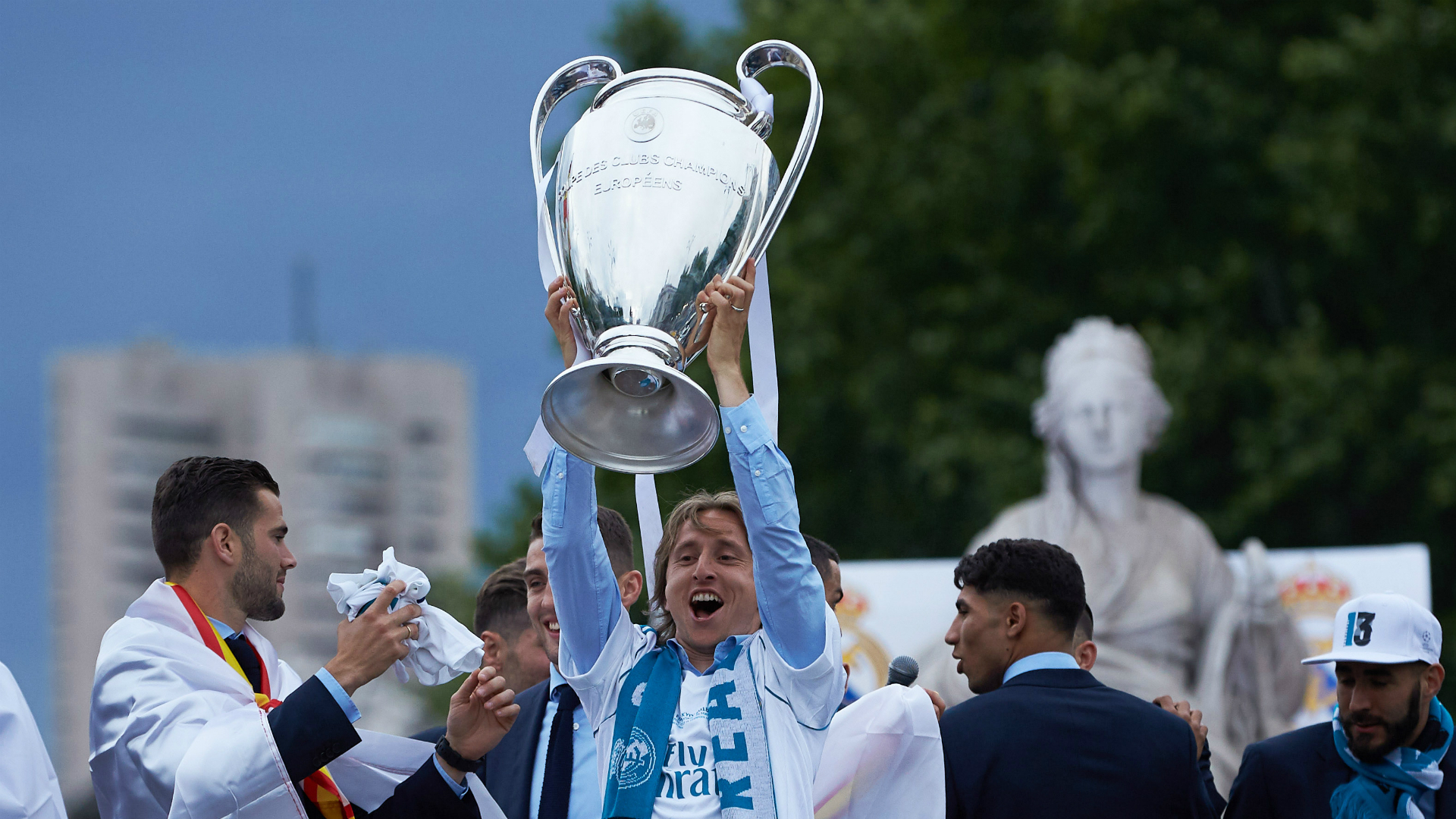 Real Madrid set sights on Raheem Sterling
