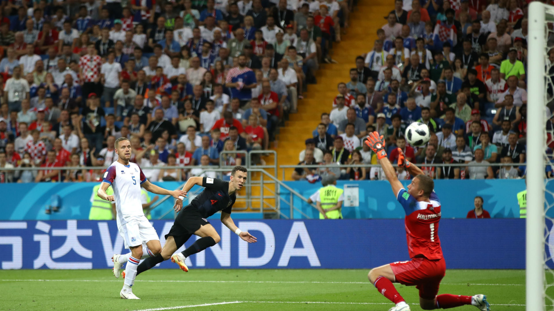 https://stadiumastro-kentico.s3.amazonaws.com/stadiumastro/media/perform-article/2018/jun/27/perisic-cropped_1jc5g2008pjun1tat4j9pmjwwg.jpg?ext=.jpg