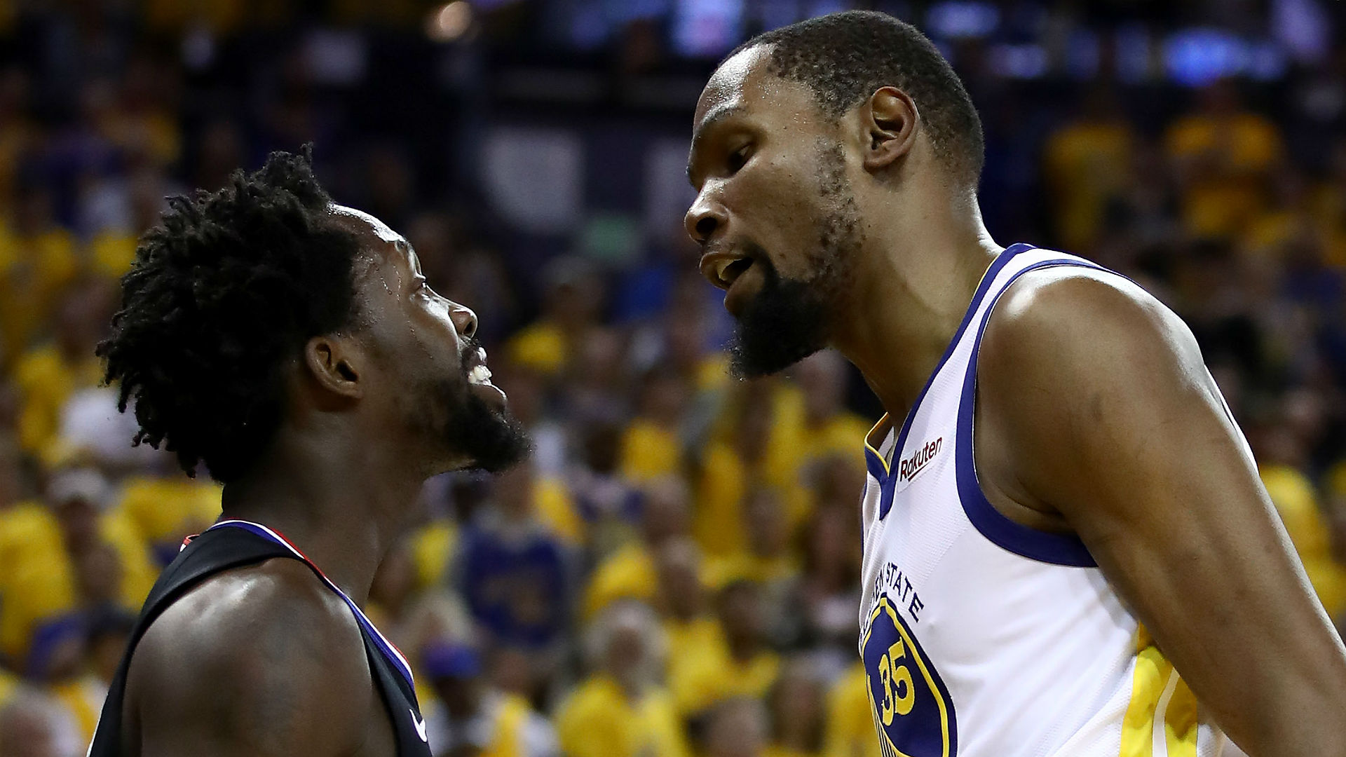 Curry becomes all-time leader in playoff 3-pointers made