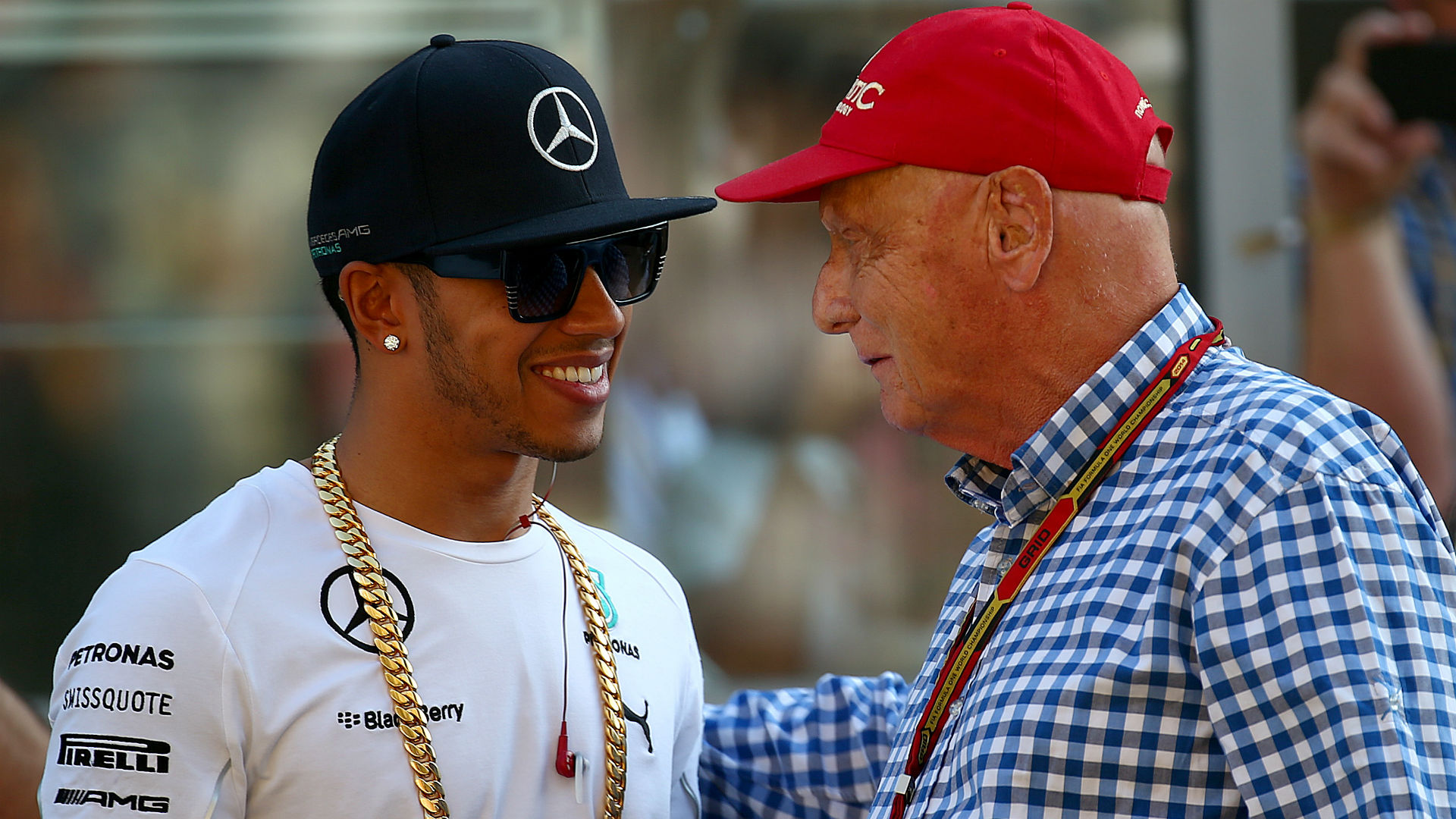 Hamilton dedicates sixth F1 title to Lauda | Stadium Astro