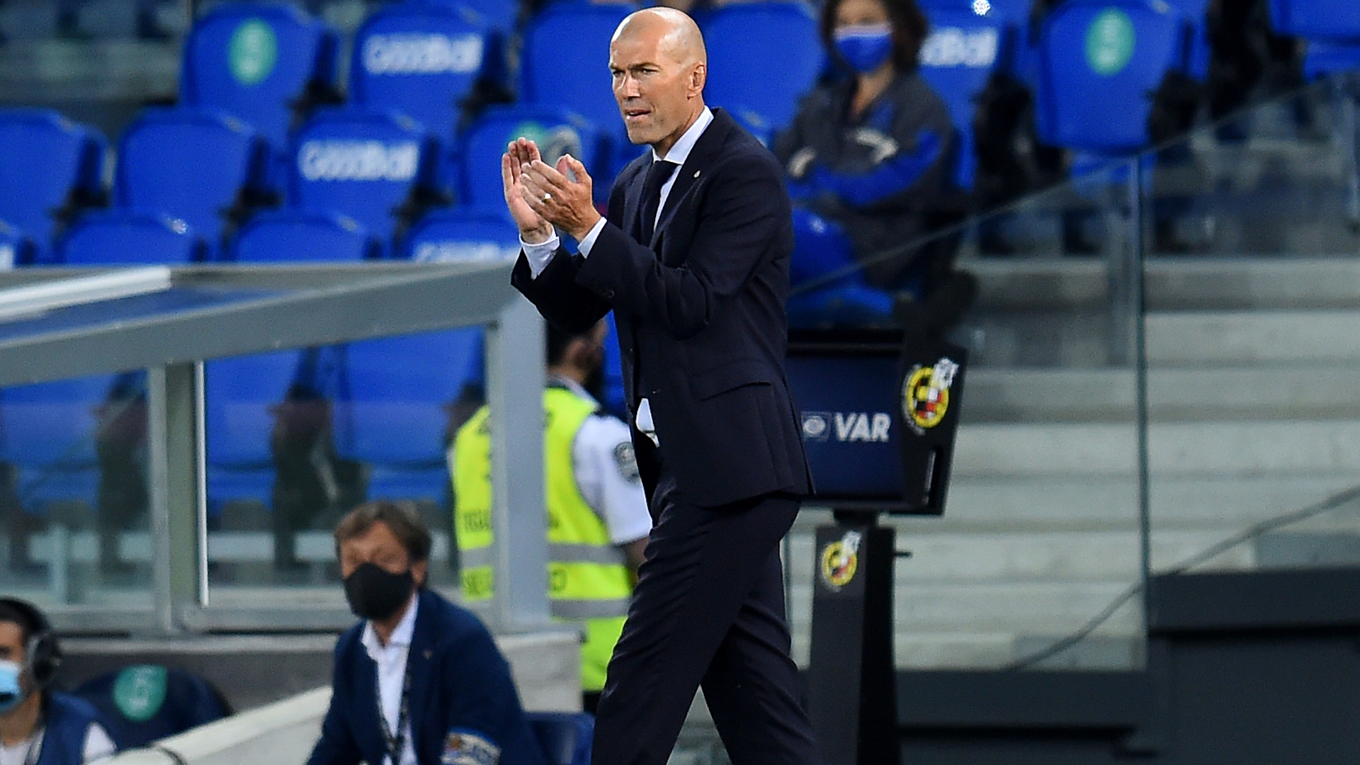 Zidane passes Del Bosque for secondmost wins as Real Madrid coach LA